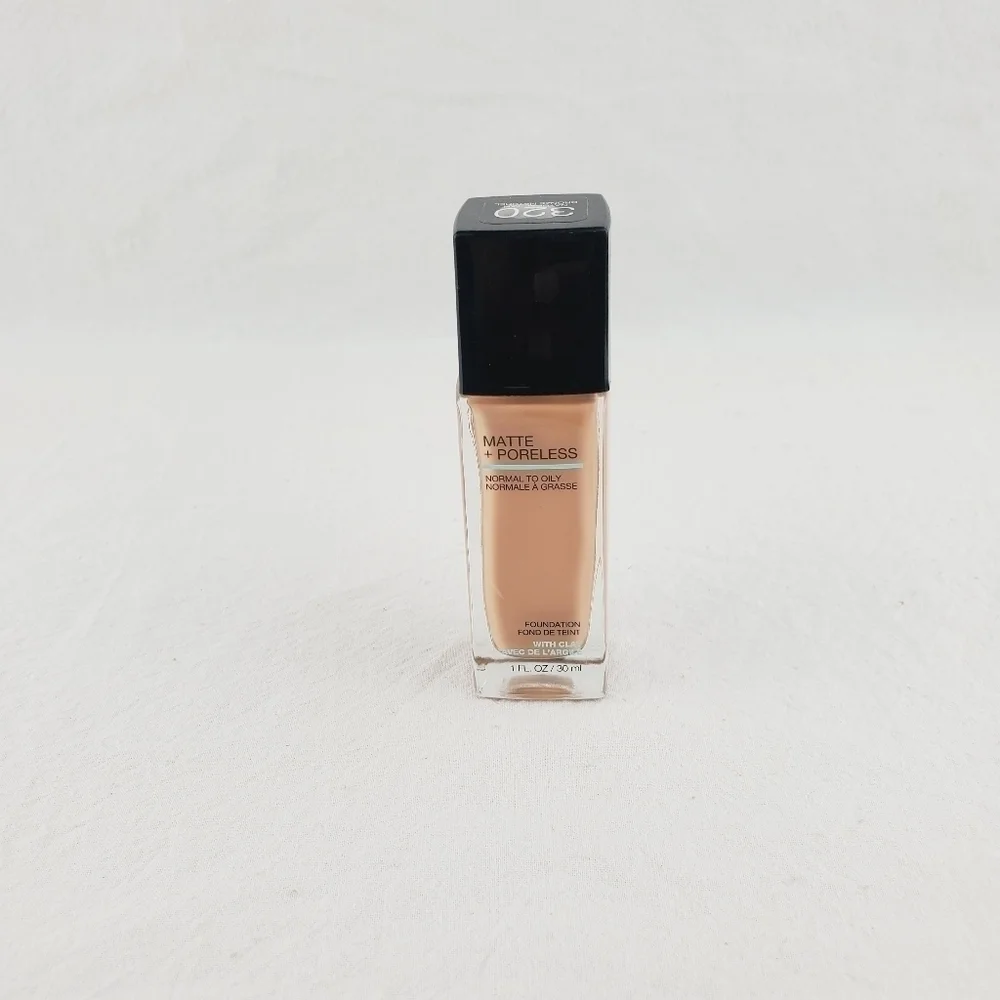 LAST ONE 🔥MAYBELLINE FIT ME matte poreless foundation